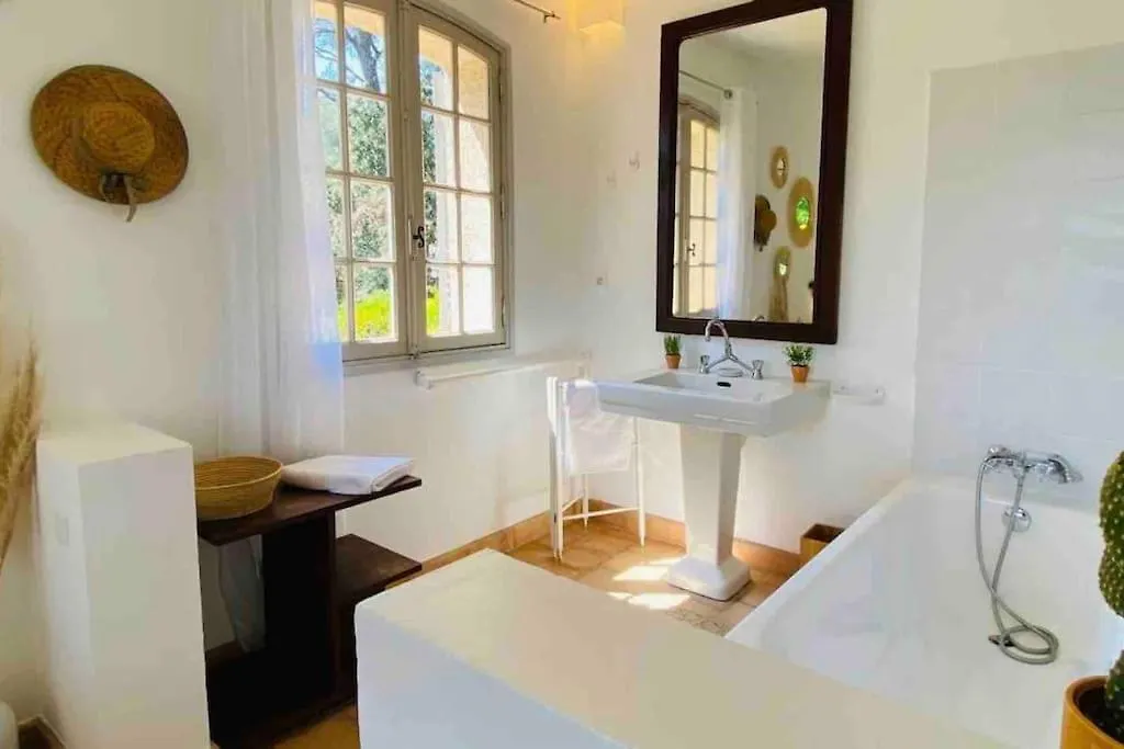Hébergement de vacances Villa Provencale Atypique A 5 M A Pied De La Plage Saint-Raphaël