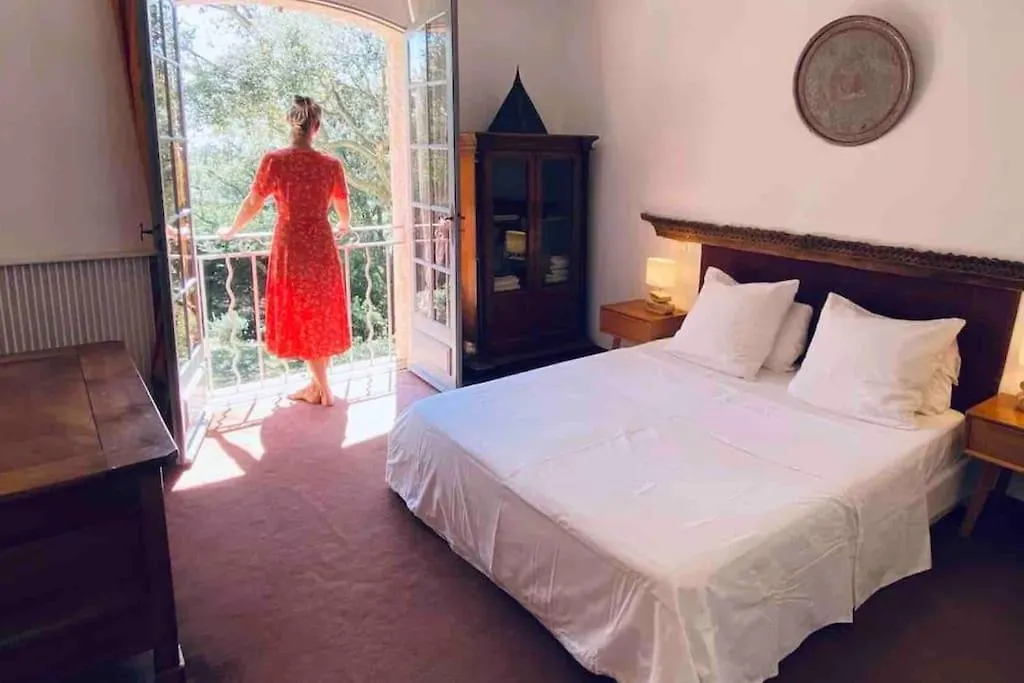 Hébergement de vacances Villa Provencale Atypique A 5 M A Pied De La Plage Saint-Raphaël France