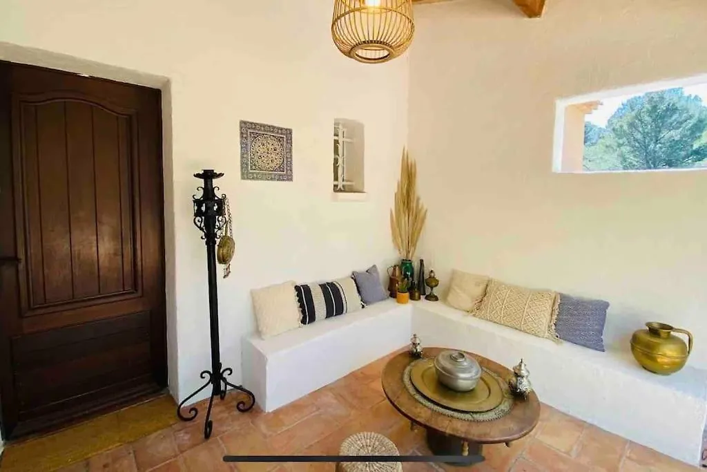 Villa Provencale Atypique A 5 M A Pied De La Plage Saint-Raphaël Hébergement de vacances