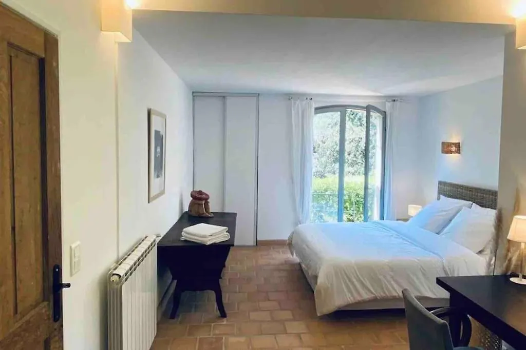 Villa Provencale Atypique A 5 M A Pied De La Plage Saint-Raphaël